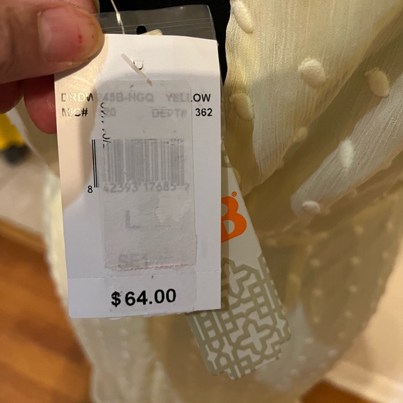 Cute yellow junior dress Size 12 NWT - Picture 10 of 10